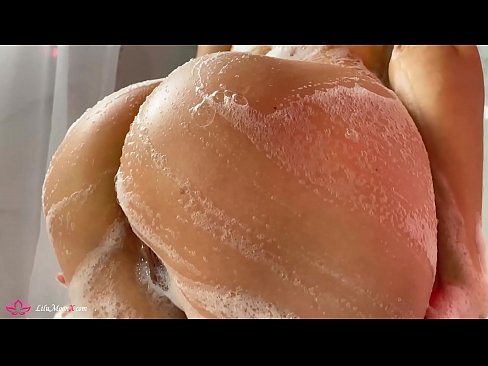 ❤️ Brunette Anapiga Pussy kwa Pussy kwa Vibrator hadi Orgasm kali katika Shower Pono fb ️❤